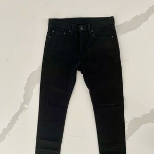 Levi’s 510 black slim cut jeans 32x30